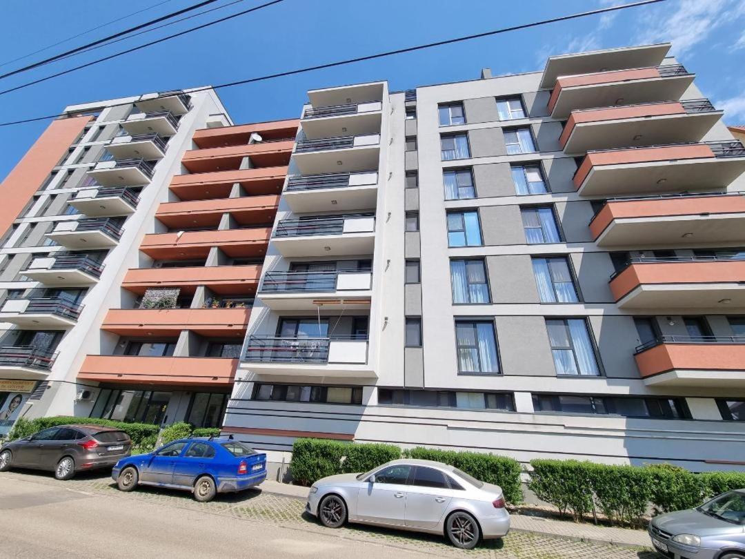 Sahara Sands Loft Private Parking Timisoara Ngoại thất bức ảnh